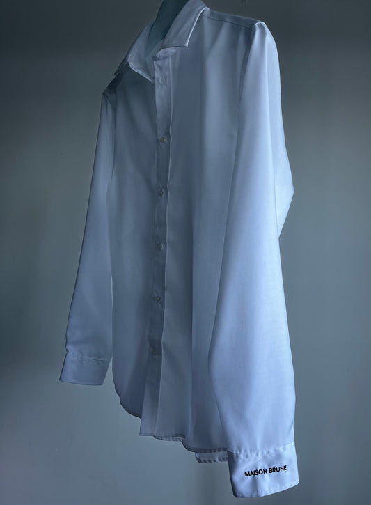 Chemise blanche brodée